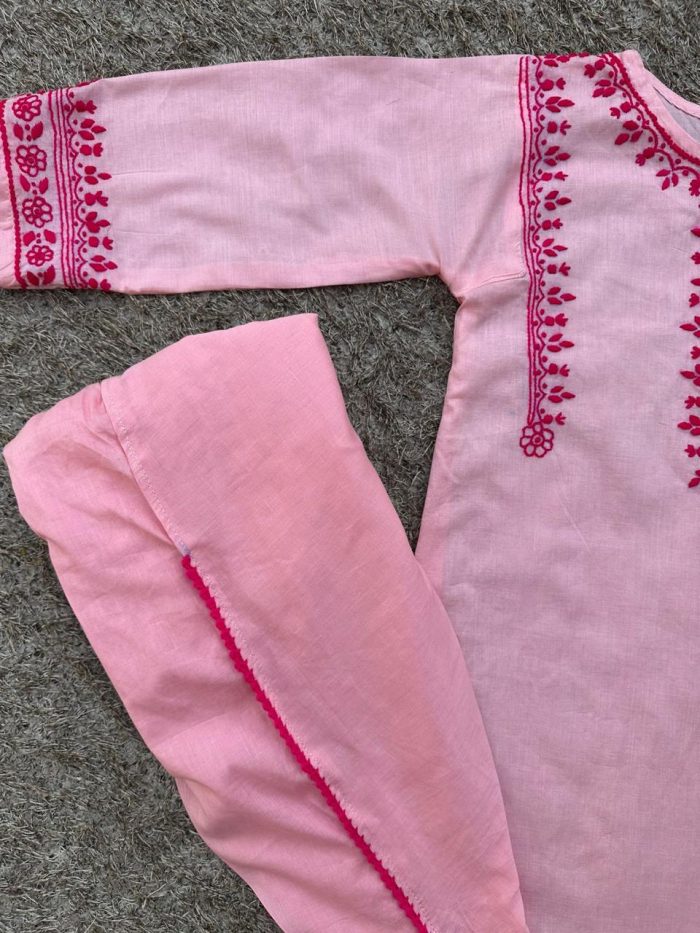 Bulsh Petals handmade 2 piece suit - Image 5