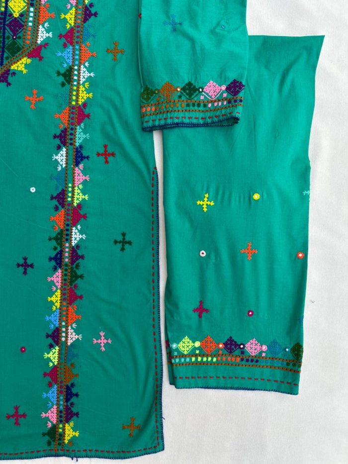Hooriya – Light C Green 3-Piece Embroidered Ensemble - Image 2