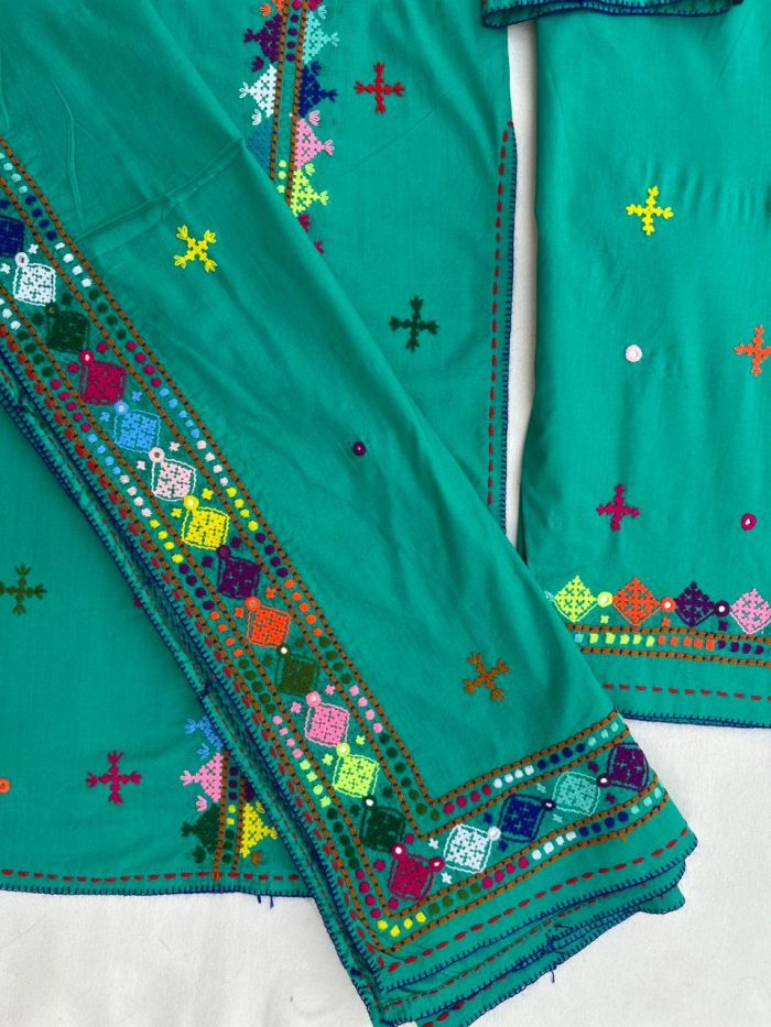 Hooriya – Light C Green 3-Piece Embroidered Ensemble - Image 8