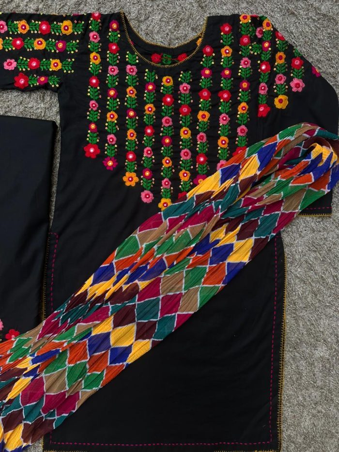 Noor-e-Siyah – Handmade Embroidery Suit - Image 6