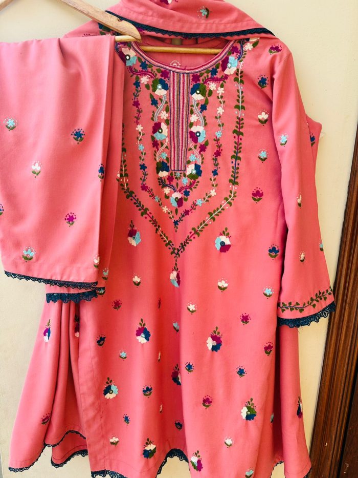 Gulaabari Jhalak  3-Piece Handmade Embroidered Dress