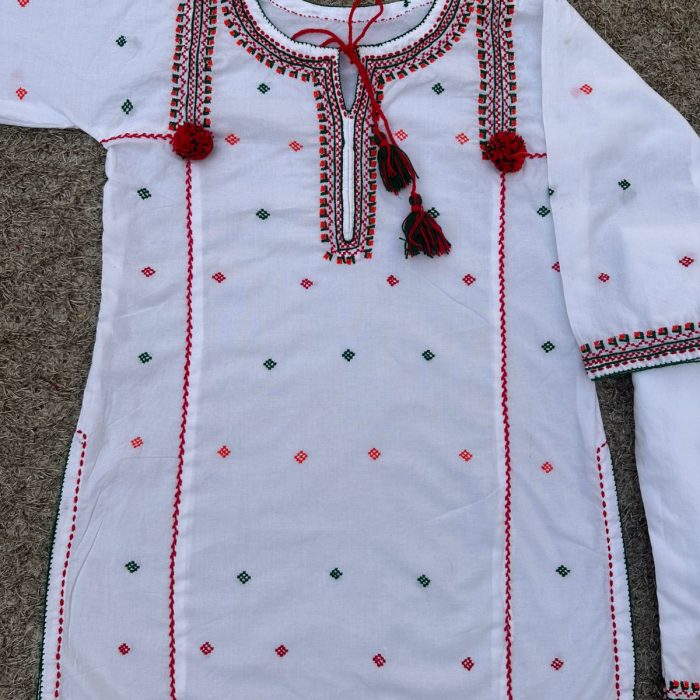 Satrangi Safaid – A Traditional Embroidered Classic