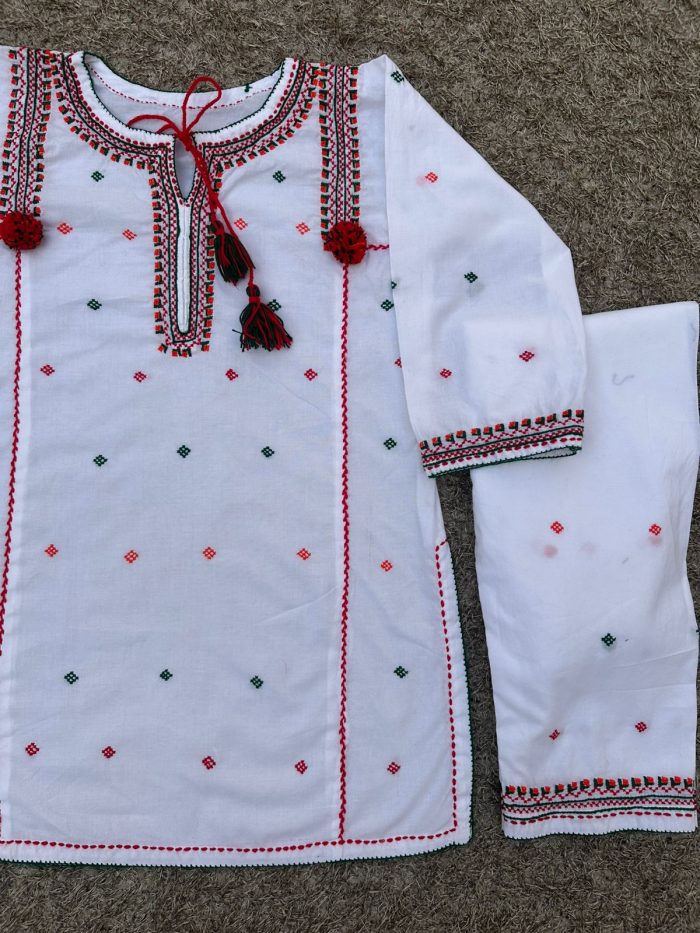 Satrangi Safaid – A Traditional Embroidered Classic - Image 2