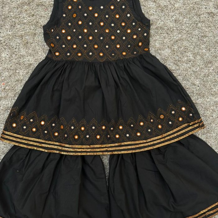 Siyah Sitara – Black Gharara Set