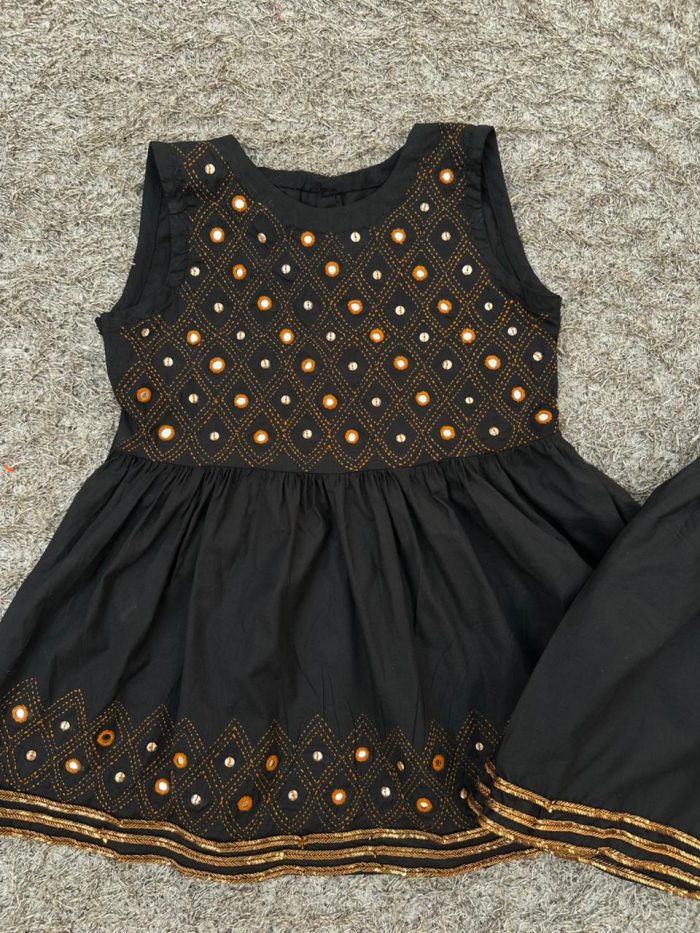 Siyah Sitara – Black Gharara Set - Image 4