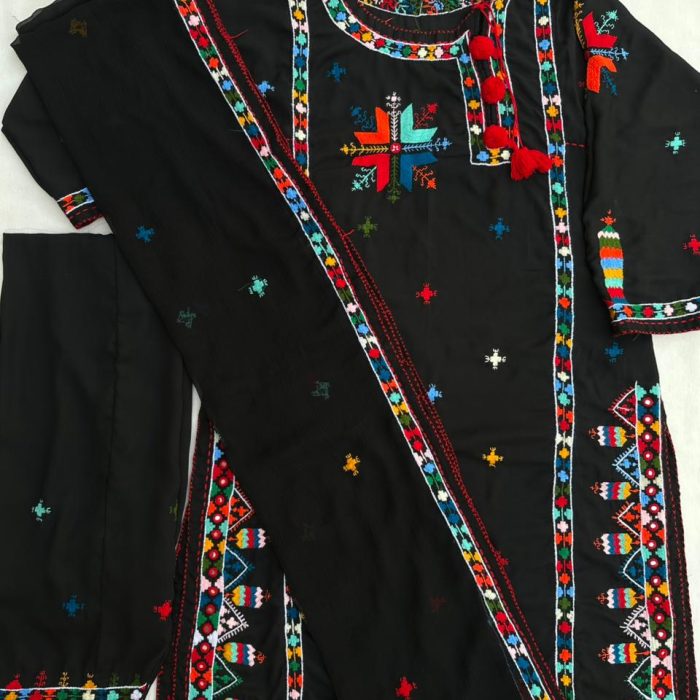 Shabnum-e-Noir – Black Handmade Kurta Set with 4-Sided Embroidered Dupatta (3-Piece)