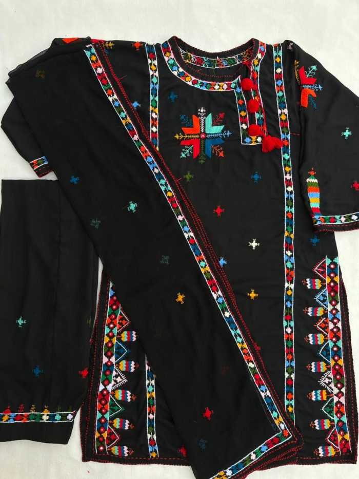 Shabnum-e-Noir – Black Handmade Kurta Set with 4-Sided Embroidered Dupatta (3-Piece)