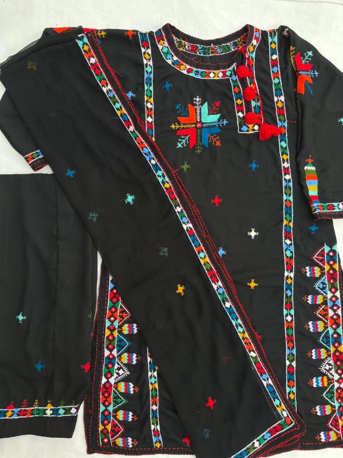 Shabnum-e-Noir – Black Handmade Kurta Set with 4-Sided Embroidered Dupatta (3-Piece) - Image 6