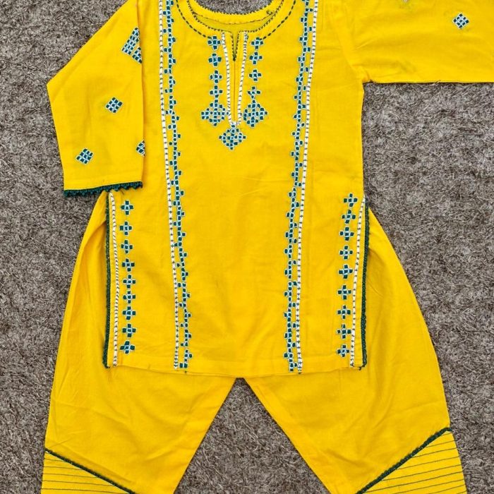 "Noor-e-Bahar – Sunshine Elegance in Green & White"