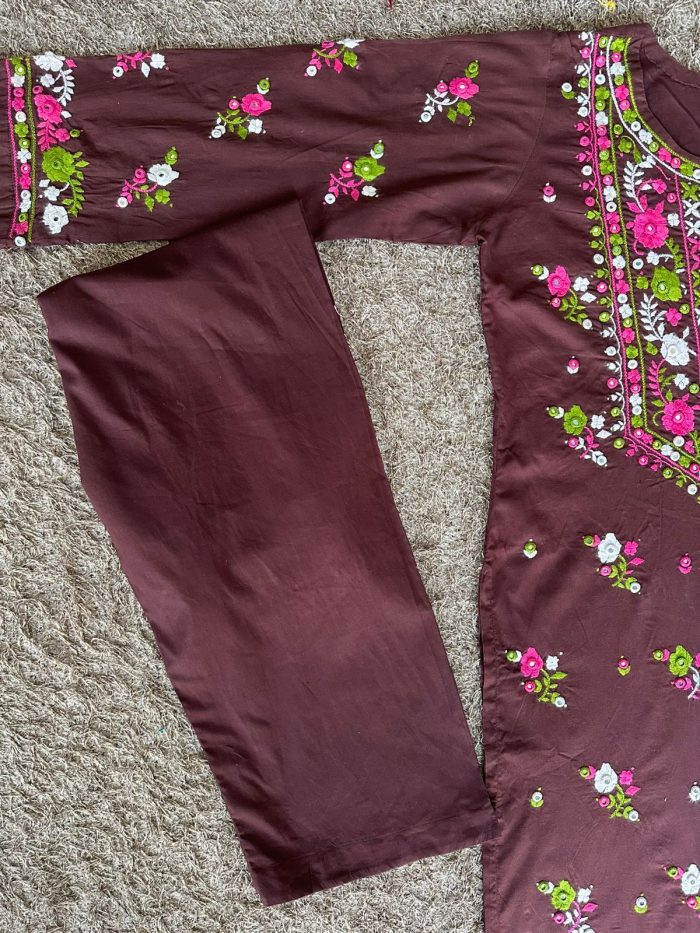 Nooré Nishaat – Dark Brown Luxury Embroidered Lawn Set - Image 5
