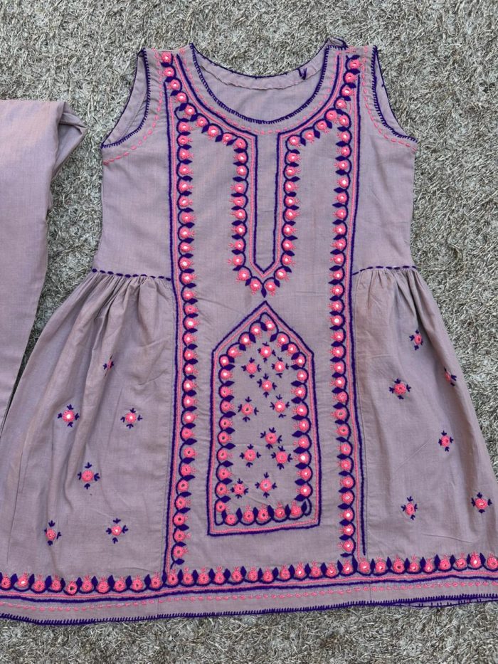 Gul-e-Mauve Mirror Touch Ensemble