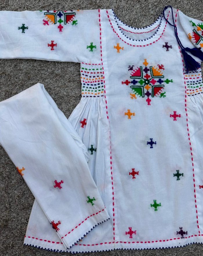 Noor-e-Bahar Off White Embroidered Frock Set - Image 2