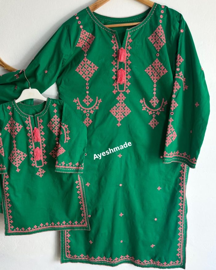 Classic Green Elegance – Dark Pink Gurmacho Hand Embroidery