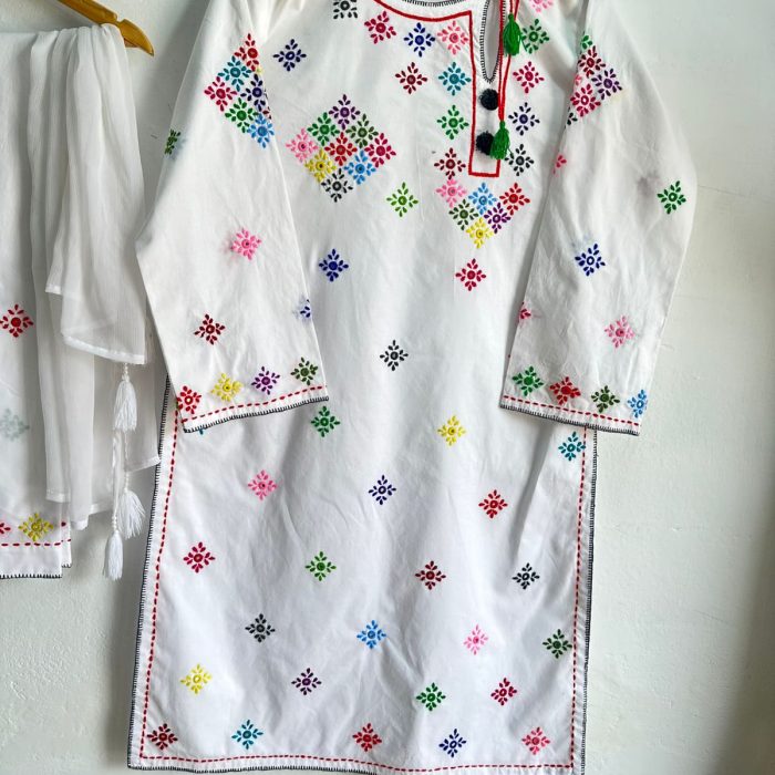 White Blossom – Multicolor Hand Embroidered Lawn