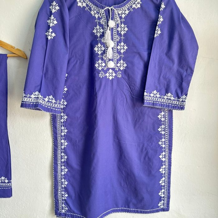 Royal Lavender Charm – Handmade