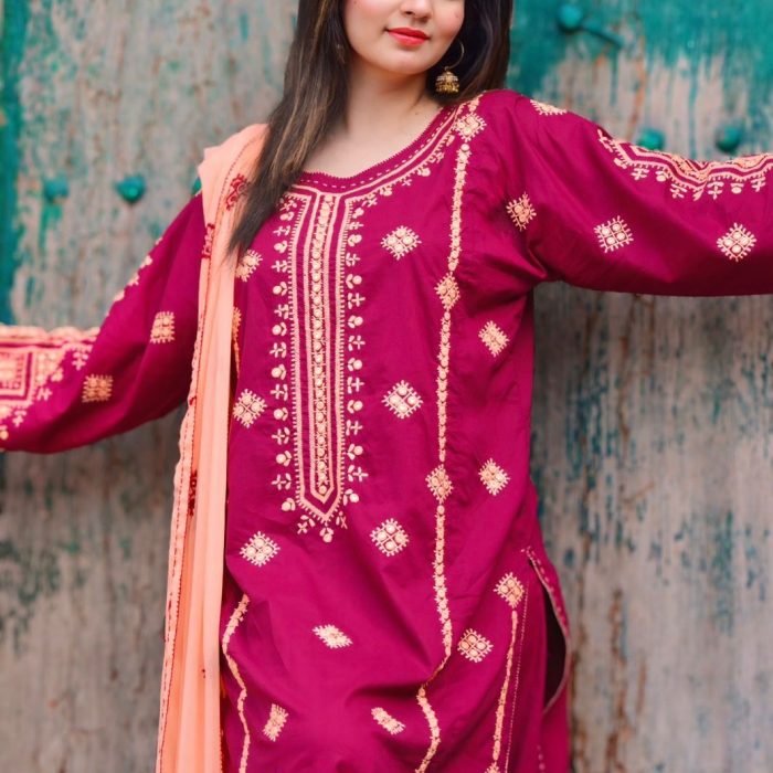 Fresh Mehroon & Peach Luxury Embroidered 3 piece